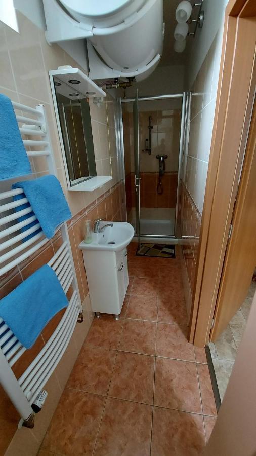 Apartman Jaruska Tyn nad Vltavou Exterior photo